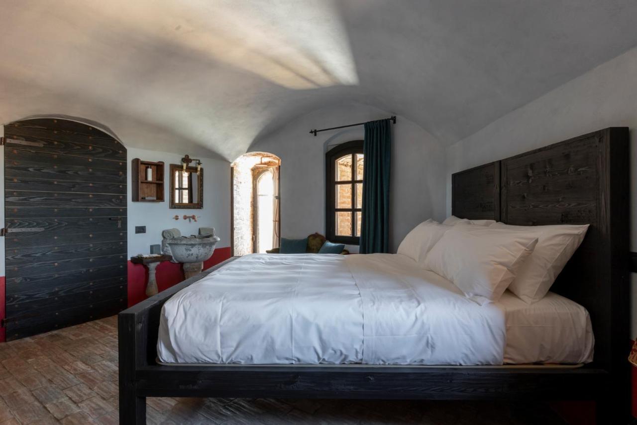 Rocca Di Arignano Hotel Bagian luar foto