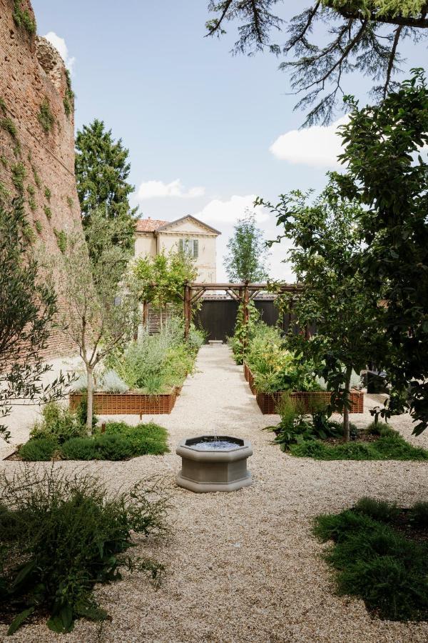 Rocca Di Arignano Hotel Bagian luar foto