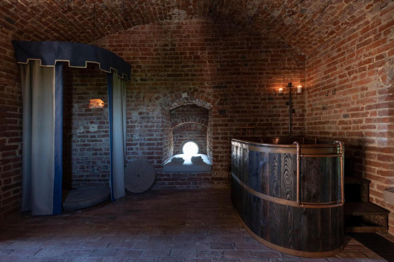 Rocca Di Arignano Hotel Bagian luar foto